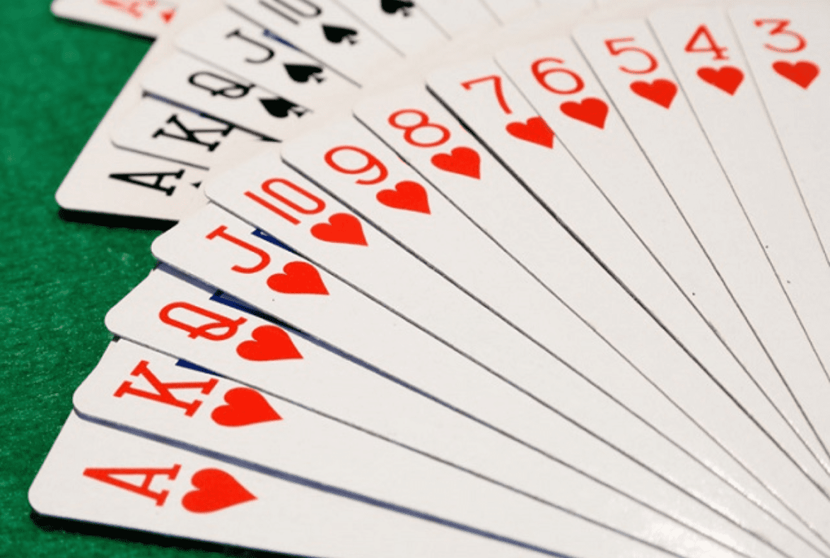 Giải thích đúng về luật chặt trong game tiến lên Giai thich dung ve luat chat trong game tien len