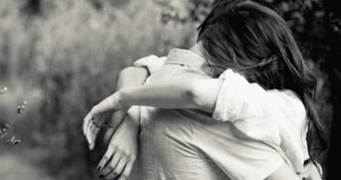 Mo thay yeu ban cung lop mang y nghia gi 