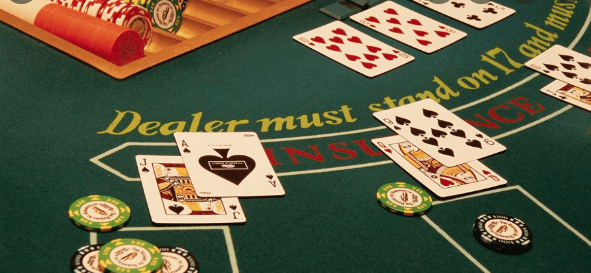  Ban ve vi the chien luoc cua game bai Blackjack