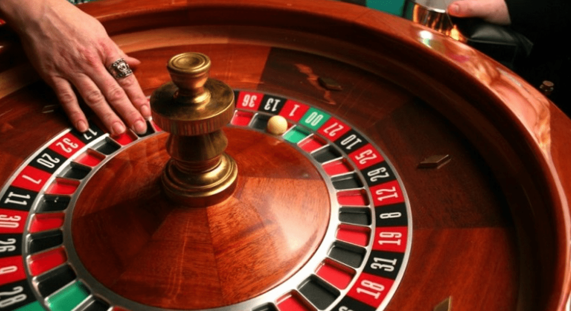  Cac ban nen tap trung vao nhung gi khi choi vong quay Roulette