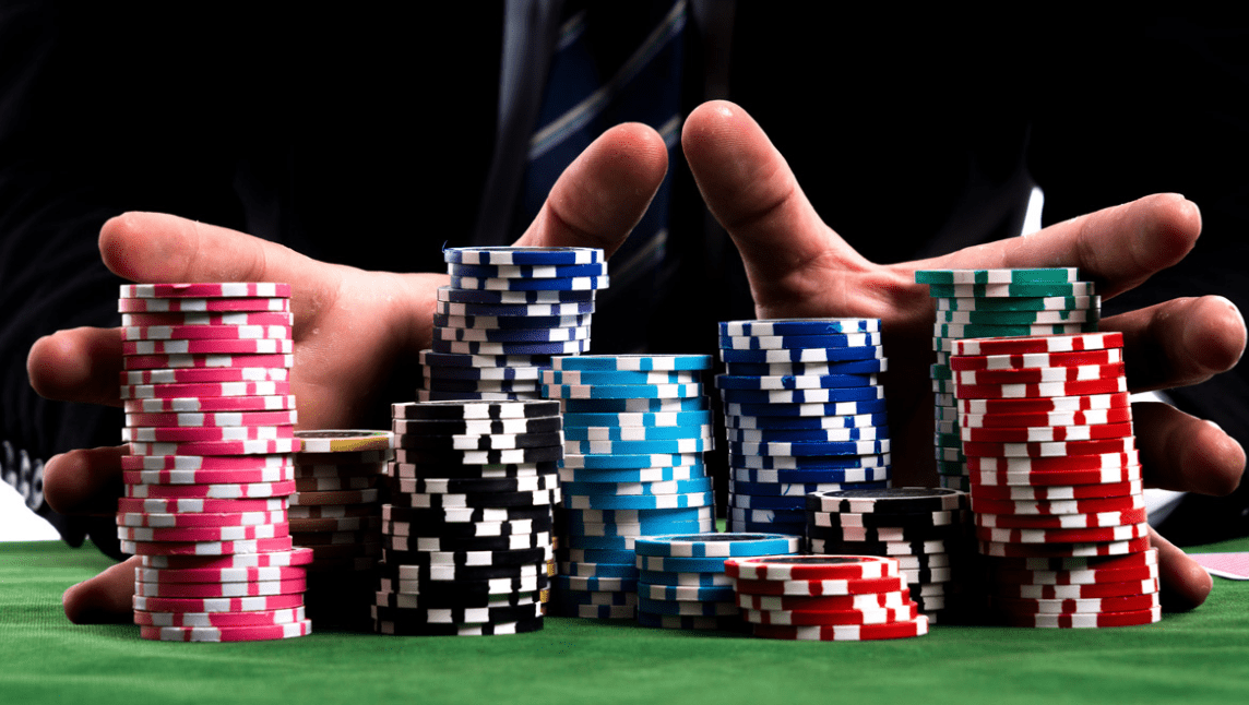  Bi kip choi Poker gioi nhu the nao 