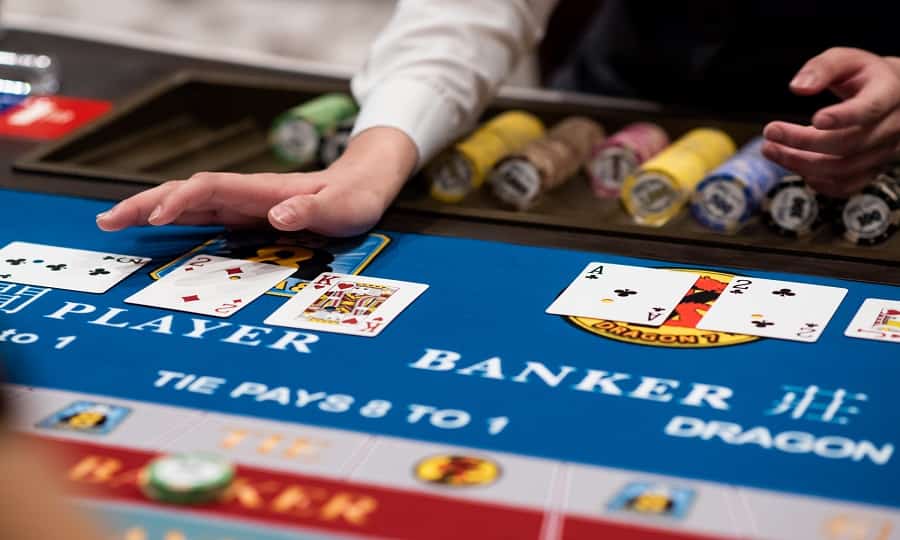 3 cách phân biệt Baccarat online chuẩn và chính xác?