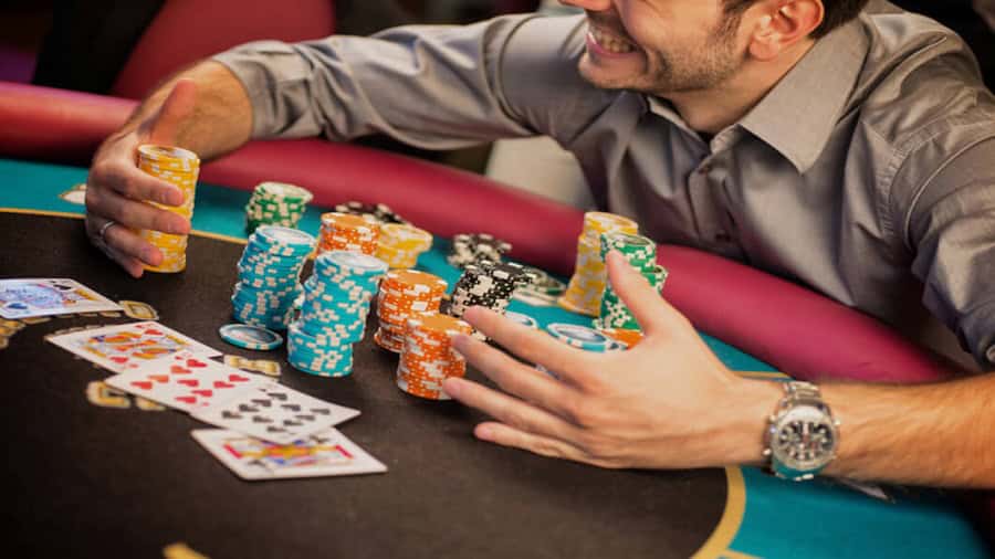 3 bí kíp cá cược hay giúp bạn cải thiện kỹ năng chơi Poker tốt nhất